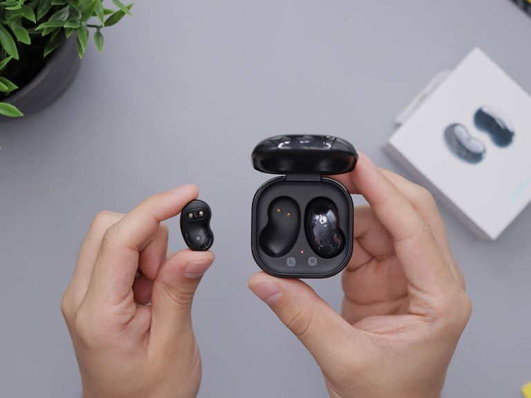daniel romero K63lOA4Ijyk unsplash Outlet Replacement